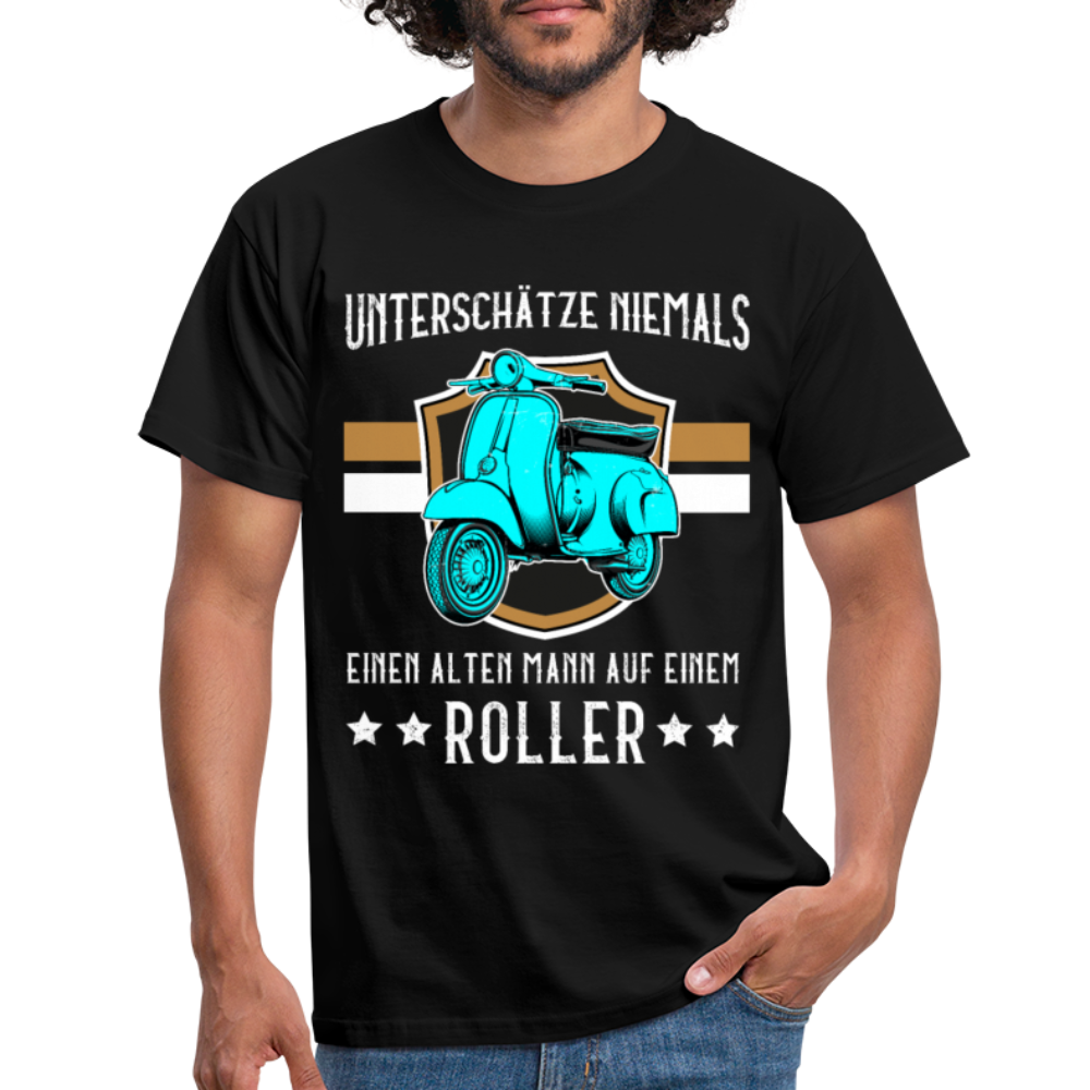 Unterschätze niemals einen alten Mann auf einem Roller T-Shirt - Schwarz
