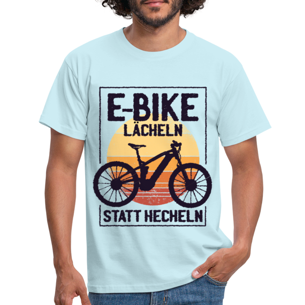 E-Bike Shirt - Lächeln statt hecheln - Lustiges T-Shirt - Sky