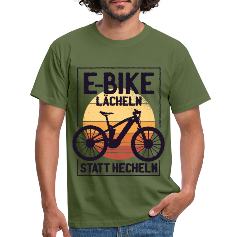 E-Bike Shirt - Lächeln statt hecheln - Lustiges T-Shirt - Militärgrün