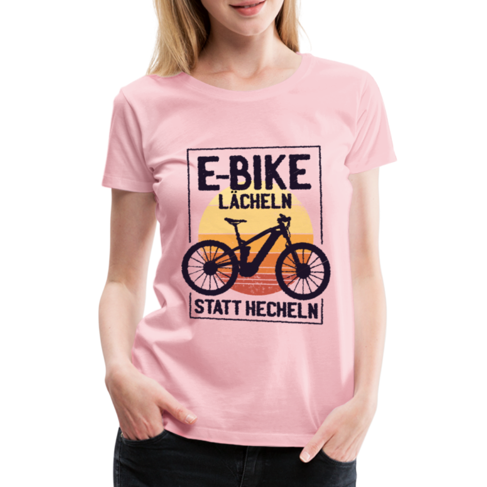 E-Bike Shirt - Lächeln statt hecheln - Lustiges Frauen Premium T-Shirt - Hellrosa